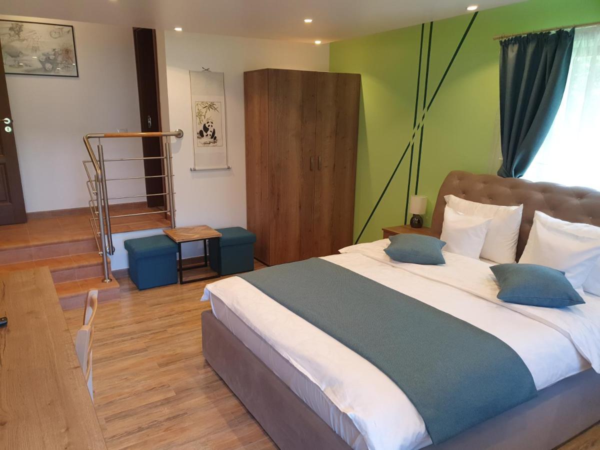 Casa Stefandra Hotel Breaza  Bagian luar foto